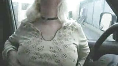 Kurang ajar slutty Vicky Vixen lan Vanessa Cage bebarengan